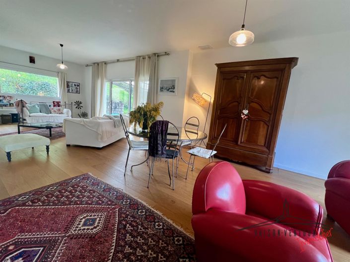 Image No.7-4 Bed House for sale