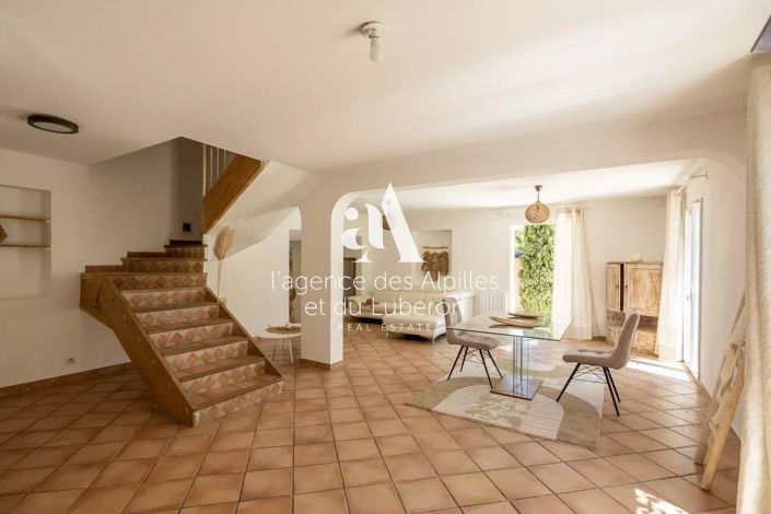 Image No.4-House for sale