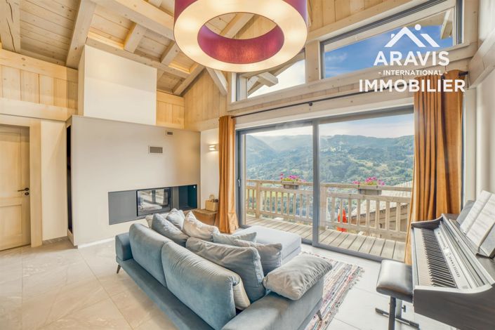 Image No.1-6 Bed House for sale