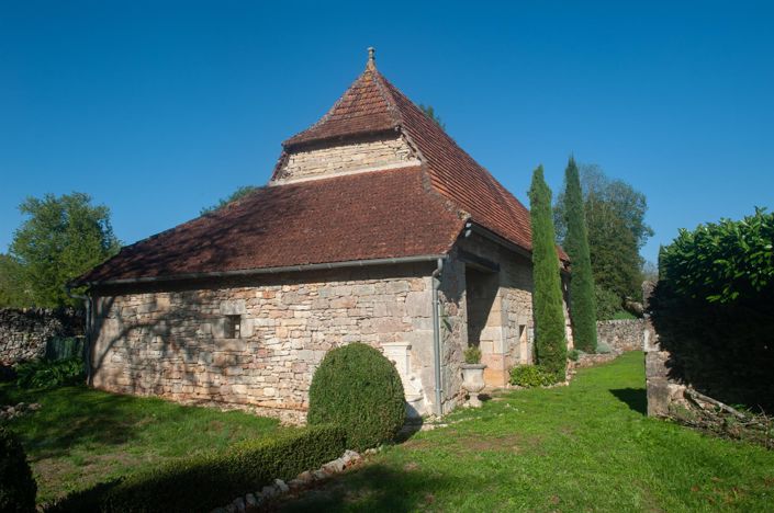 Image No.13-3 Bed House for sale