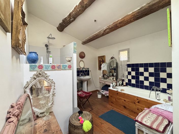 Image No.9-4 Bed House for sale