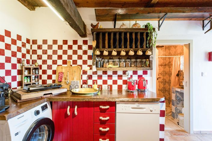 Image No.10-2 Bed House for sale