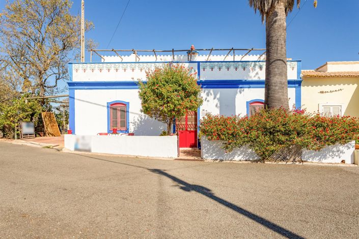 Image No.2-2 Bed House for sale