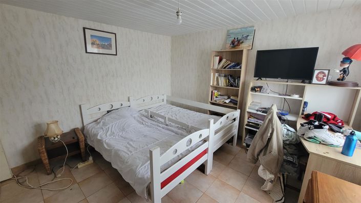 Image No.15-2 Bed House for sale