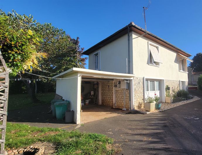 Image No.4-2 Bed House for sale