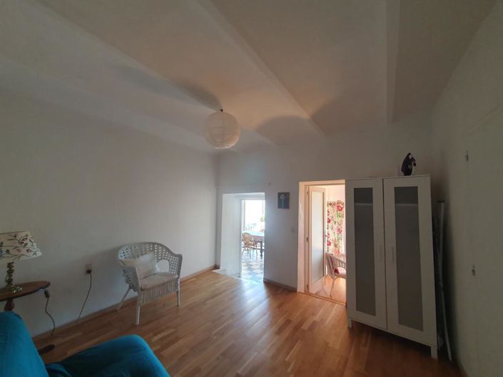 Image No.11-4 Bed House for sale