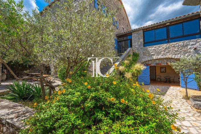 Image No.21-Maison de 7 chambres à vendre à Labeaume