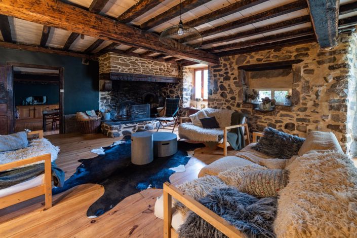 Image No.4-12 Bed Property for sale