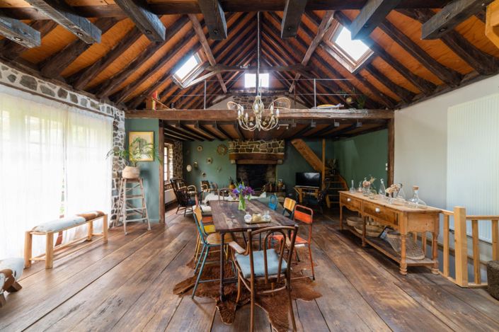 Image No.5-12 Bed Property for sale