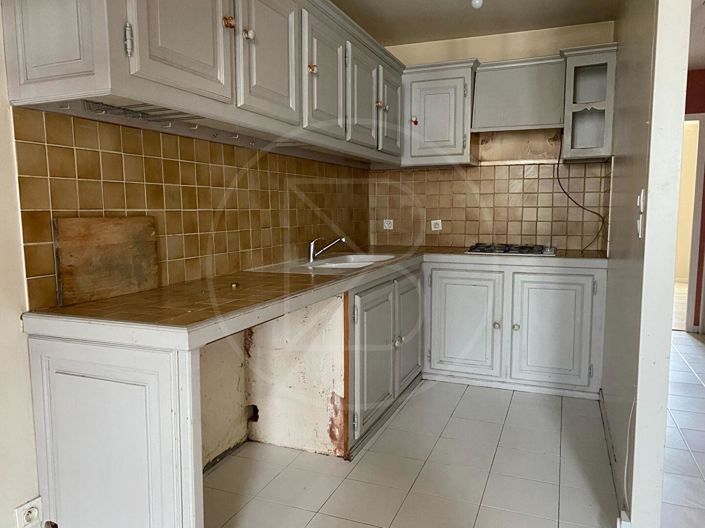 Image No.11-2 Bed House for sale