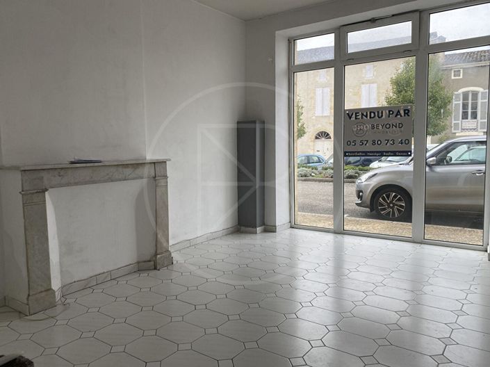 Image No.2-2 Bed House for sale