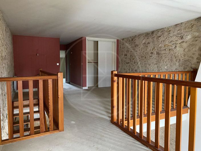 Image No.9-2 Bed House for sale