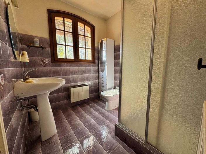 Image No.13-Maison de 4 chambres à vendre à Saint-Raphael