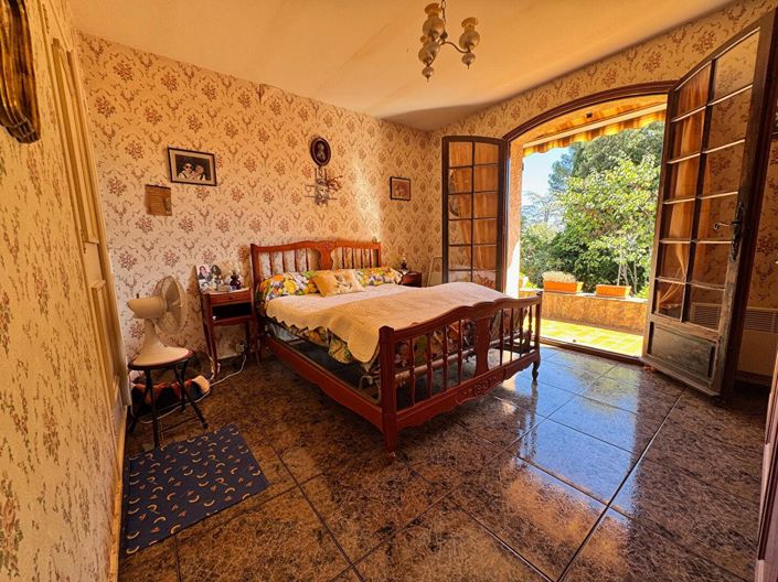 Image No.7-Maison de 4 chambres à vendre à Saint-Raphael