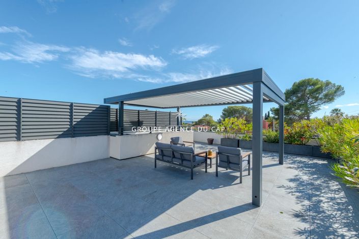 Image No.2-Appartement de 3 chambres à vendre à Saint-Raphael