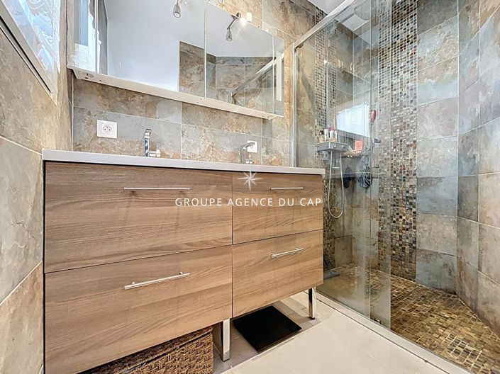 Image No.6-Maison de 3 chambres à vendre à Saint-Raphael