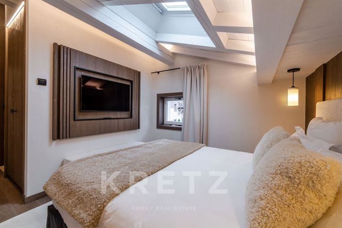 Image No.9-4 Bed House for sale