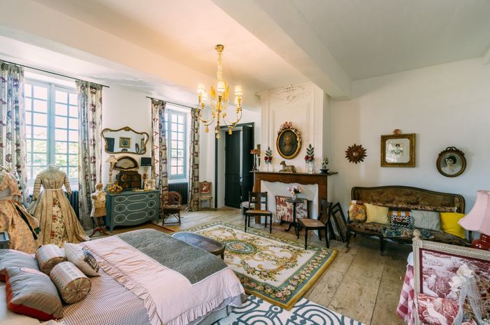 Image No.19-7 Bed House for sale
