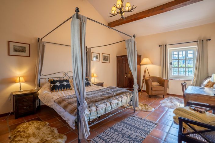 Image No.20-13 Bed House for sale