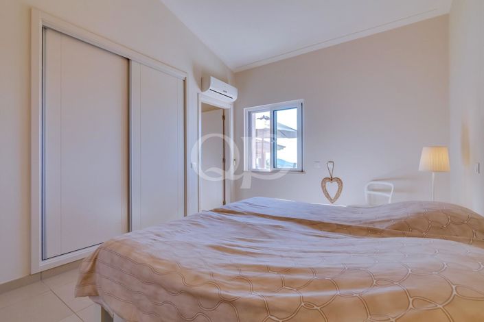 Image No.34-3 Bed House for sale