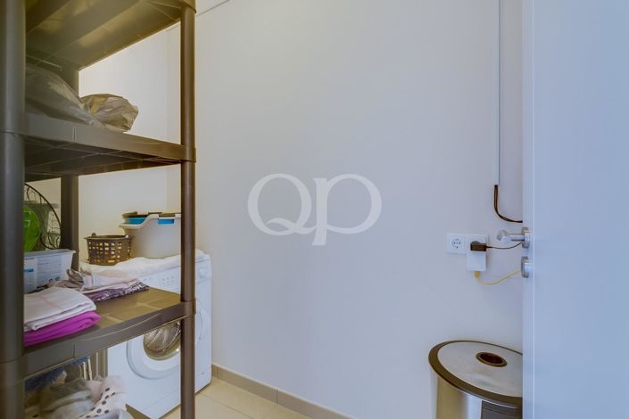 Image No.36-3 Bed House for sale