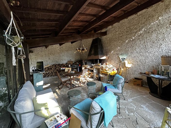 Image No.17-4 Bed House for sale