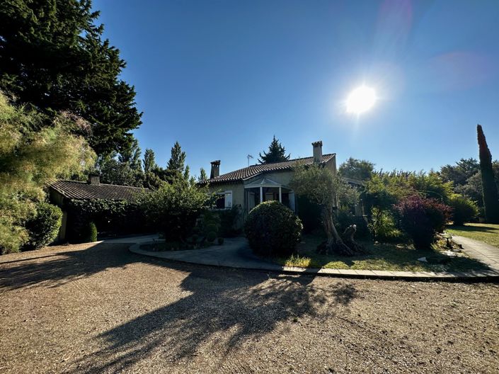 Image No.23-4 Bed House for sale