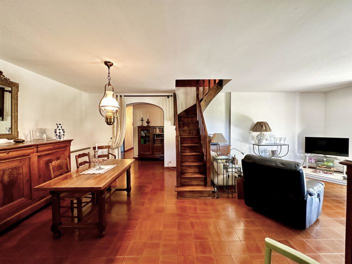 Image No.5-4 Bed House for sale