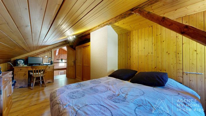 Image No.21-3 Bed House for sale