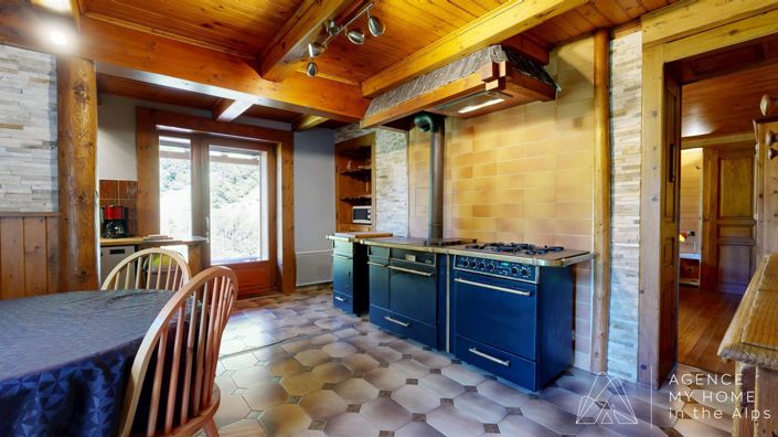 Image No.25-3 Bed House for sale