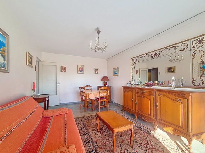 Image No.3-Propriété de 1 chambre à vendre à Antibes