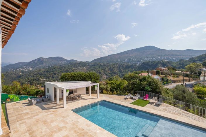 Image No.2-5 Bed House for sale