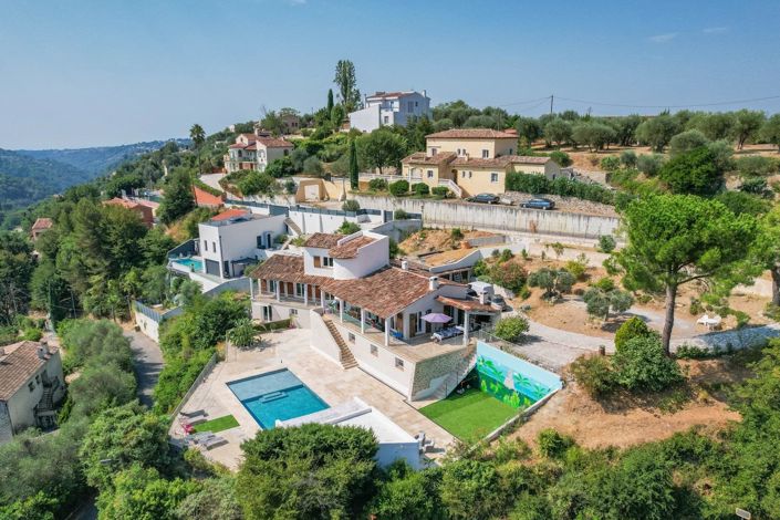 Image No.30-5 Bed House for sale