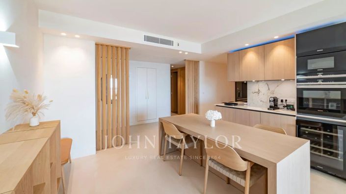 Image No.9-3 Bed Apartment for sale