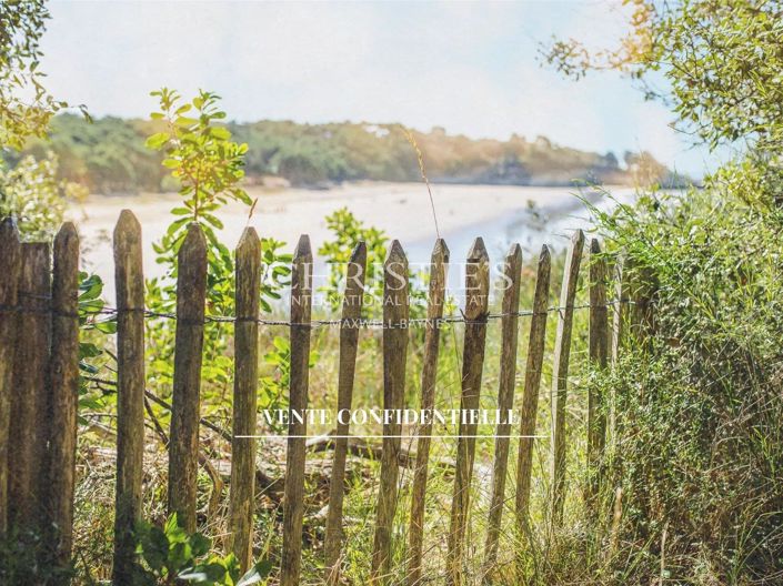 Image No.2-10 Bed House for sale