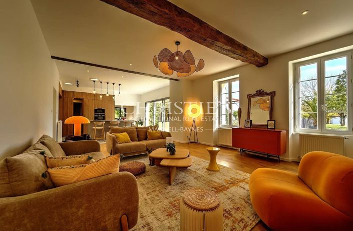 Image No.4-5 Bed House for sale