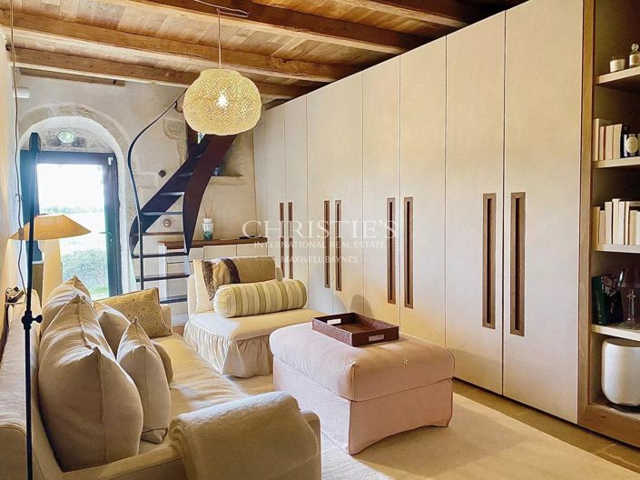 Image No.2-2 Bed House for sale