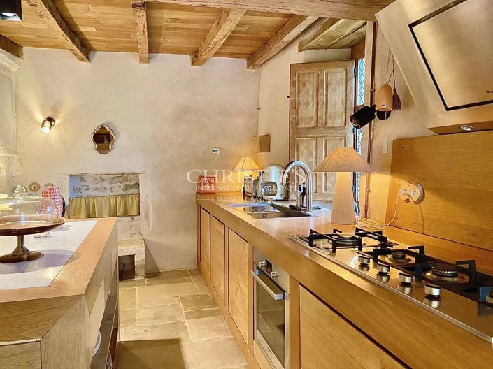 Image No.9-2 Bed House for sale