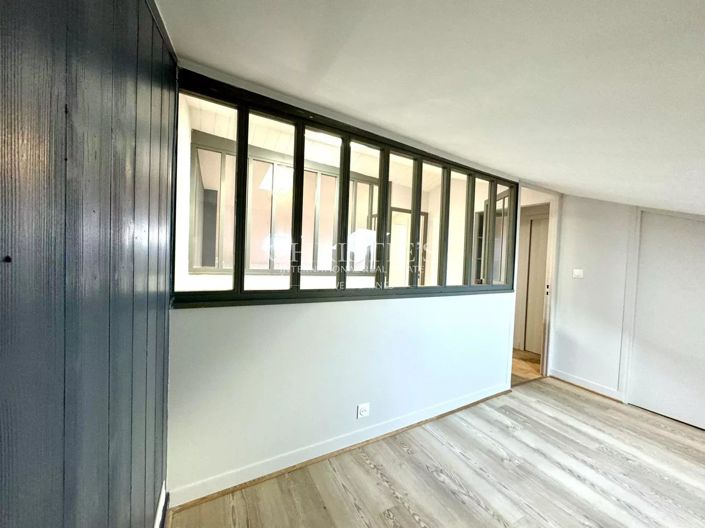 Image No.24-4 Bed House for sale