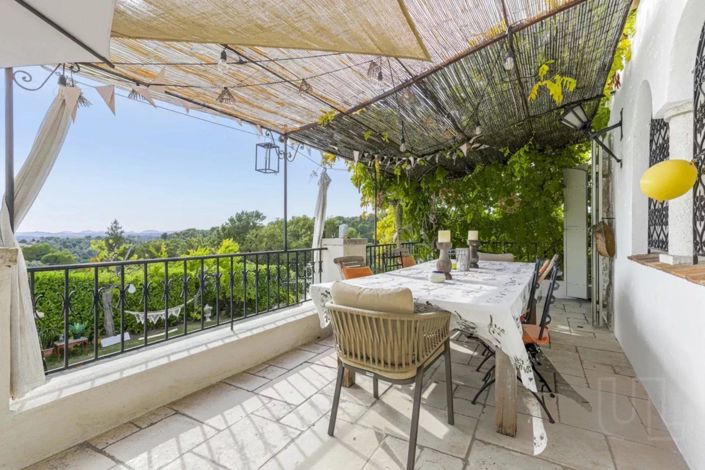 Image No.3-4 Bed House for sale