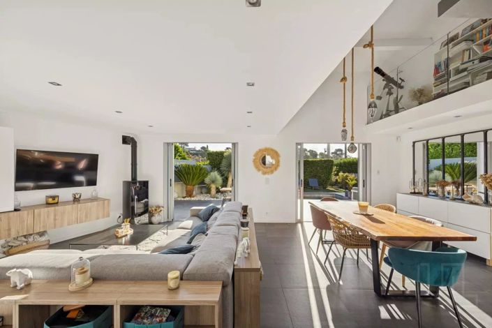 Image No.5-3 Bed House for sale