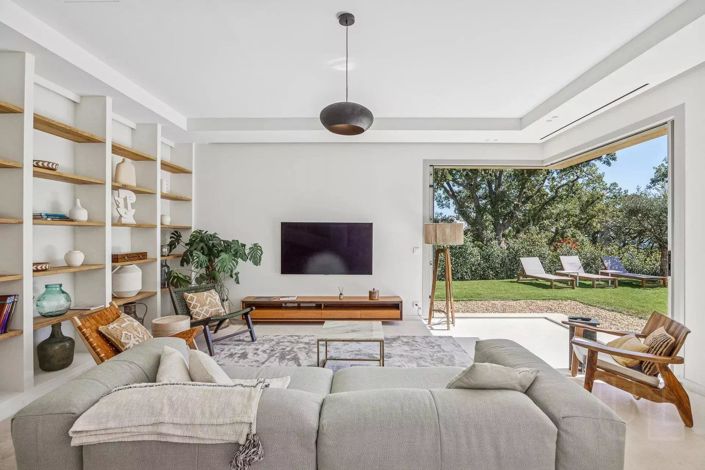 Image No.5-4 Bed House for sale