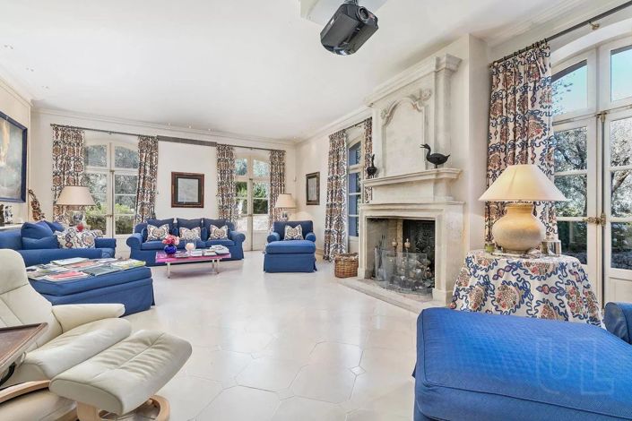 Image No.4-9 Bed House for sale