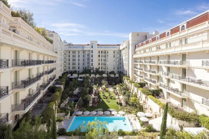 Image No.5-Propriété de 5 chambres à vendre à Cannes