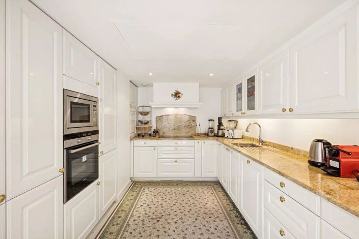 Image No.6-5 Bed Apartment for sale