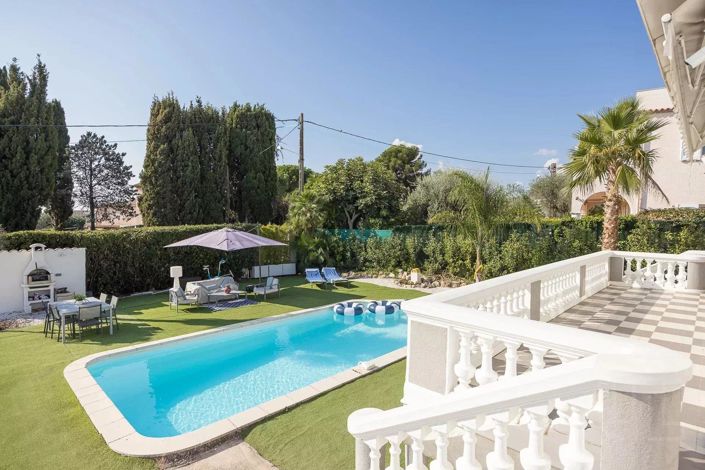 Image No.10-4 Bed House for sale