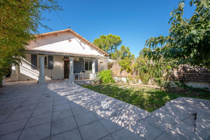 Image No.1-2 Bed House for sale