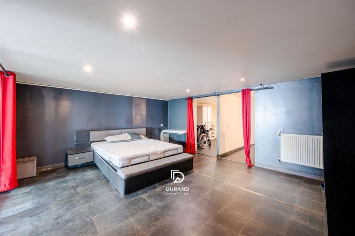 Image No.11-2 Bed House for sale