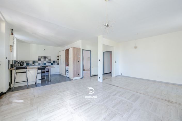 Image No.3-2 Bed House for sale