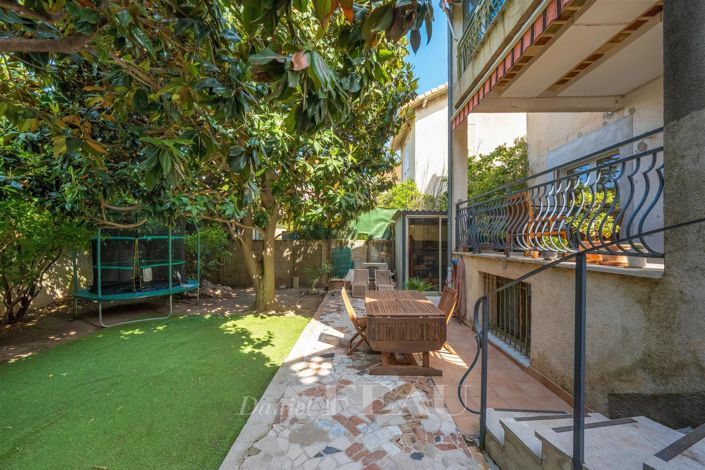 Image No.2-Maison de 5 chambres à vendre à Bouches-du-Rhône